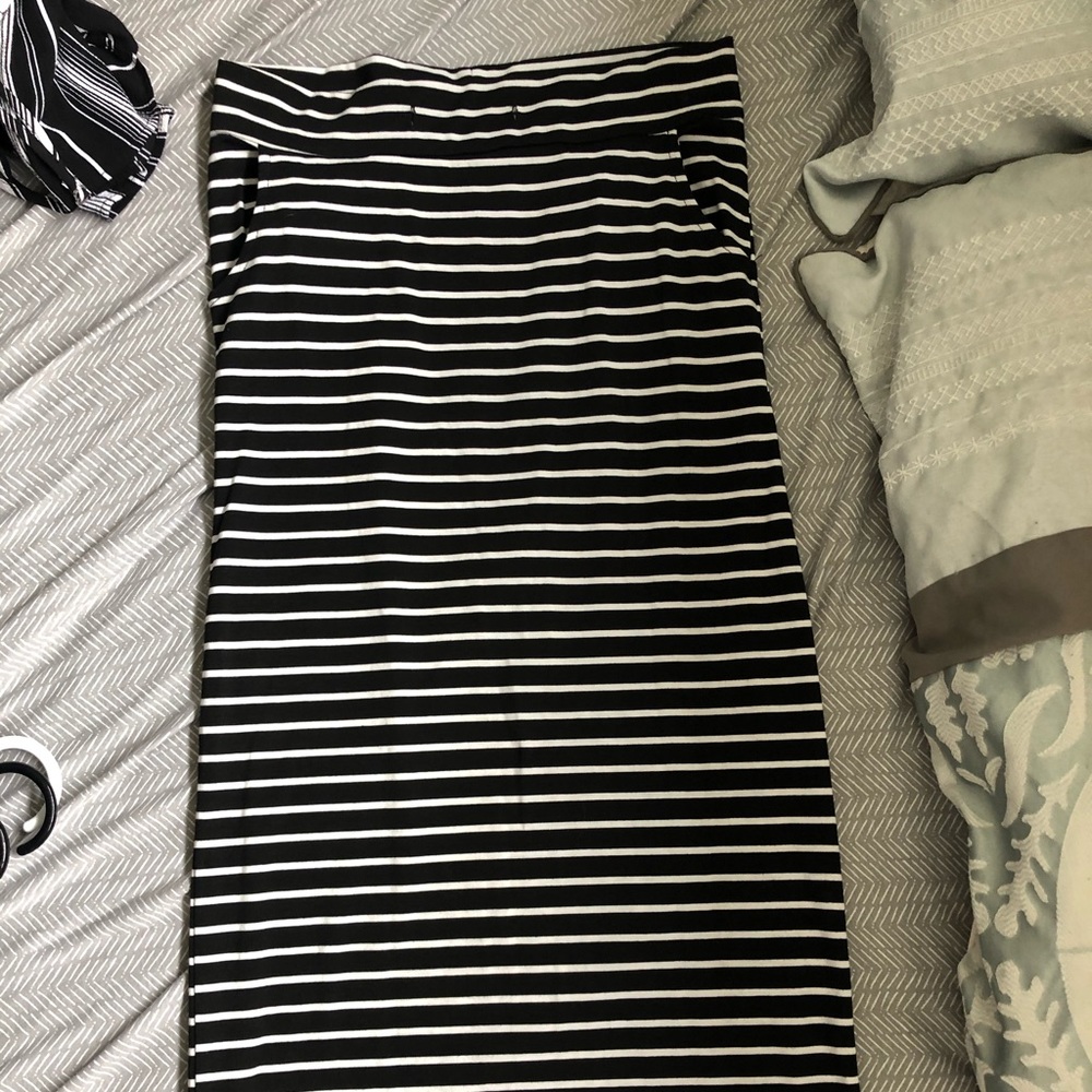 Shein Stripped skirt